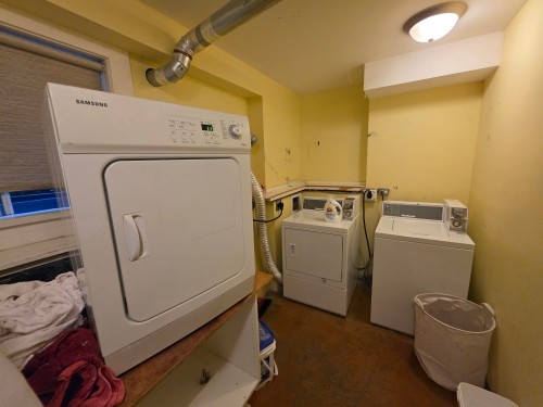 387 13Th Avenue W, Vancouver, BC 