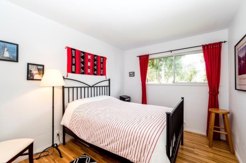 4302 Carolyn Drive, North Vancouver, BC 