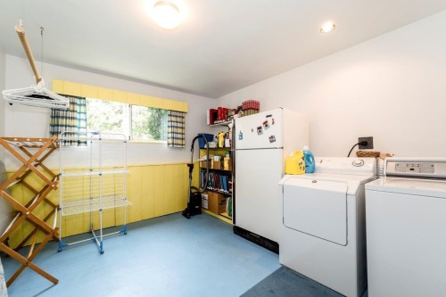 4302 Carolyn Drive, North Vancouver, BC 