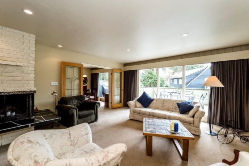 4302 Carolyn Drive, North Vancouver, BC 