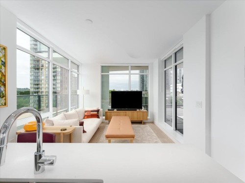 502-2181 Madison Avenue, Burnaby, BC 