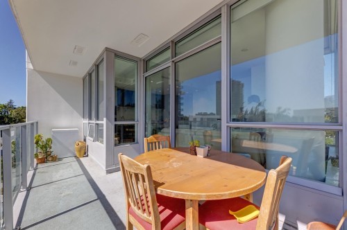 301-1675 Lions Gate Lane, North Vancouver, BC 