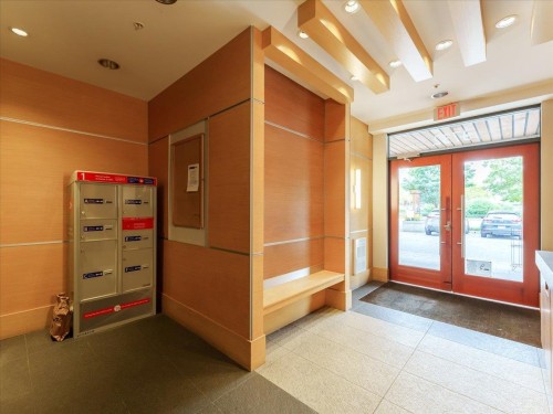 402-3732 Mt Seymour Parkway, North Vancouver, BC 