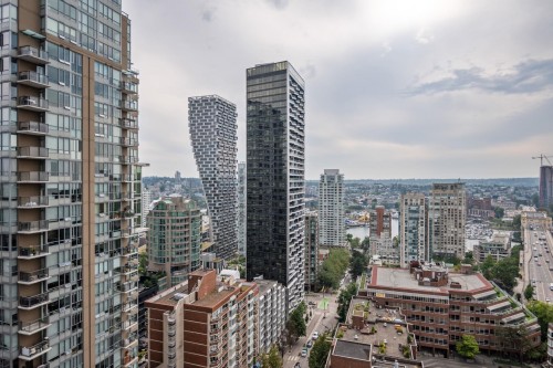 2312-1289 Hornby Street, Vancouver, BC 