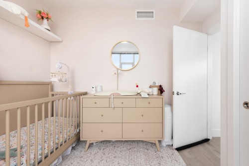 1110-7358 Edmonds Street, Burnaby, BC 