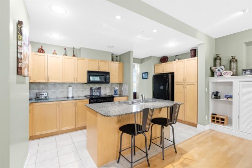 141-19639 Meadow Gardens Way, Pitt Meadows, BC 