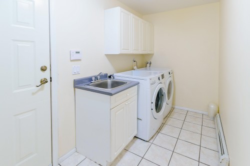 26245 124 Avenue, Maple Ridge, BC 