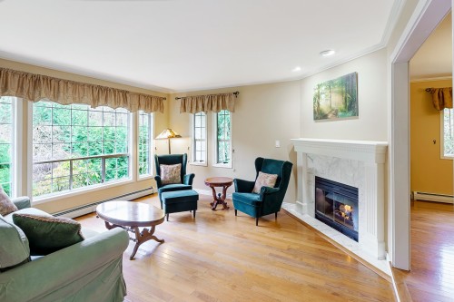 26245 124 Avenue, Maple Ridge, BC 