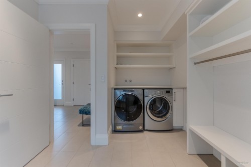 1020 Eyremount Drive, West Vancouver, BC 