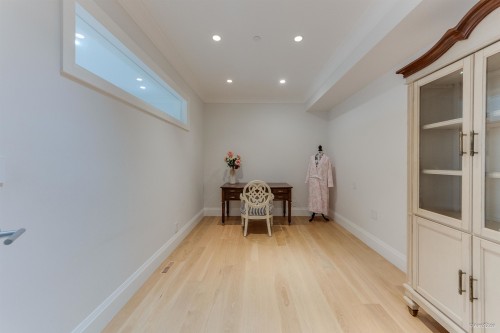 1020 Eyremount Drive, West Vancouver, BC 