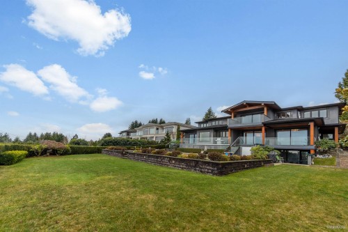 1020 Eyremount Drive, West Vancouver, BC 