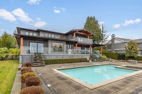 1020 Eyremount Drive, West Vancouver, BC 