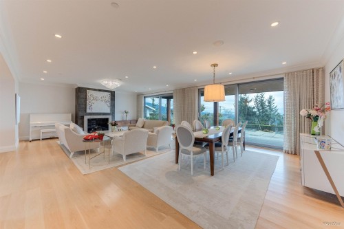 1020 Eyremount Drive, West Vancouver, BC 