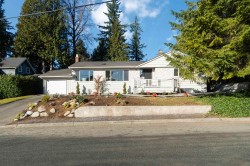 3837 Sunnycrest Drive  North Vancouver, BC V7R 3C5