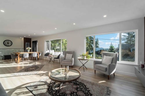 3837 Sunnycrest Drive, North Vancouver, BC 