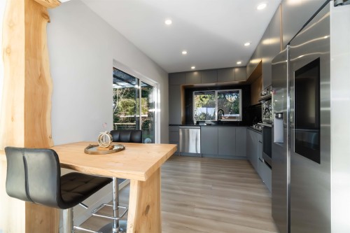 3837 Sunnycrest Drive, North Vancouver, BC 