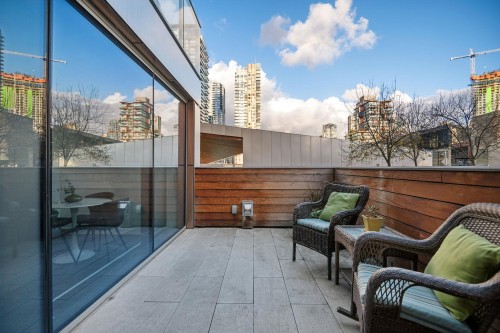 808-1480 Howe Street, Vancouver, BC 