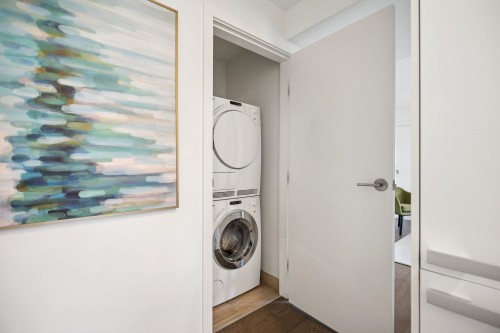 808-1480 Howe Street, Vancouver, BC 