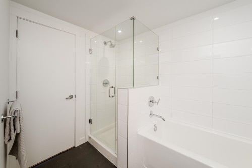 210-2468 Bayswater Street, Vancouver, BC 