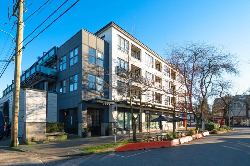 210-2468 Bayswater Street, Vancouver, BC 