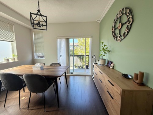 9566 Tomicki Avenue, Richmond, BC 