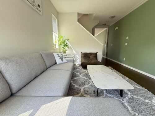 9566 Tomicki Avenue, Richmond, BC 