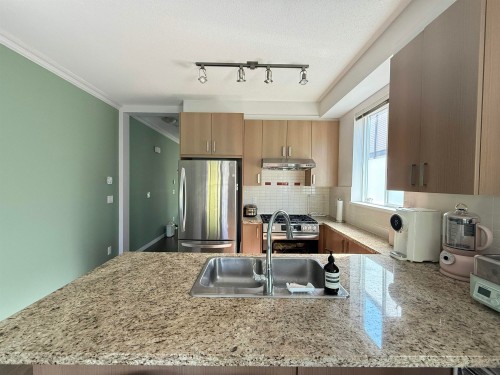 9566 Tomicki Avenue, Richmond, BC 