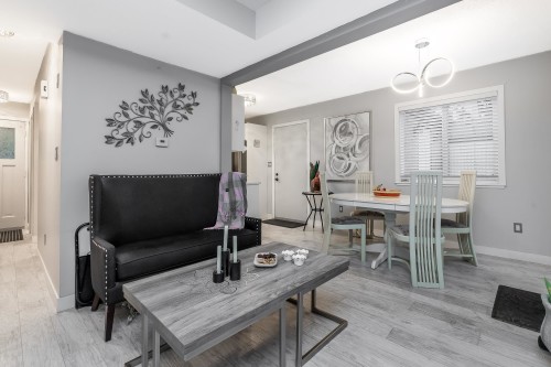 11956 214 Street, Maple Ridge, BC 