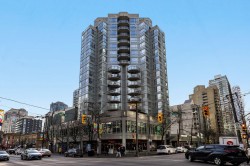 706-1212 Howe Street  Vancouver, BC V6Z 2M9