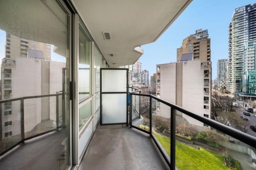 706-1212 Howe Street, Vancouver, BC 