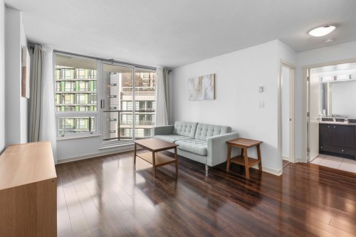 706-1212 Howe Street, Vancouver, BC 