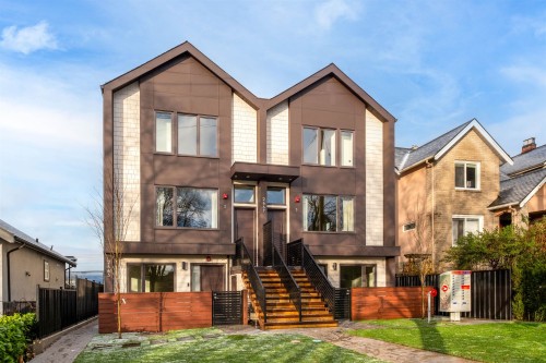 2-2667 Pender Street E, Vancouver, BC 