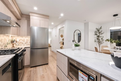 4-2667 Pender Street E, Vancouver, BC 