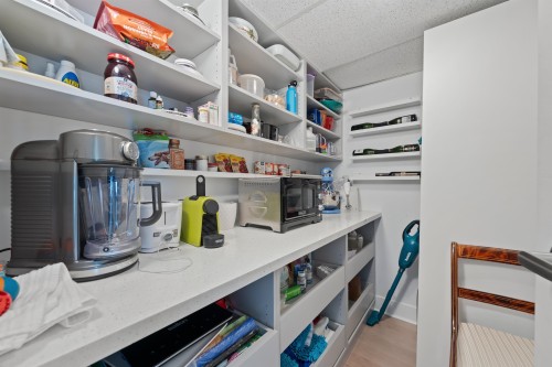 2102-590 Nicola Street, Vancouver, BC 