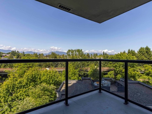 809-5380 Oben Street, Vancouver, BC 