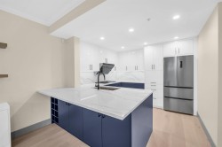 6018 Chancellor Mews  Vancouver, BC V6T 2J5