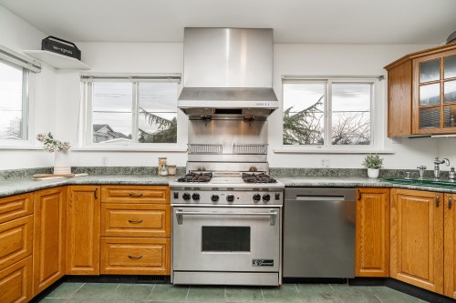 1415 Cornell Avenue, Coquitlam, BC 