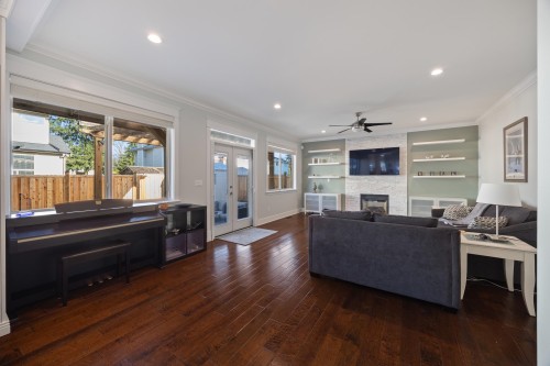 651 Chapman Avenue, Coquitlam, BC 