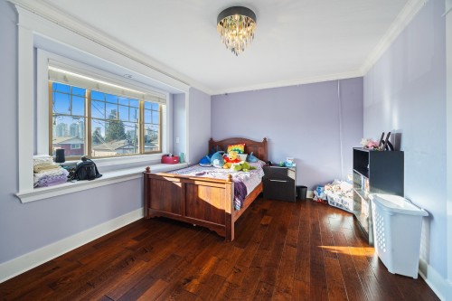 651 Chapman Avenue, Coquitlam, BC 