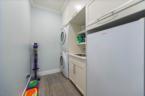 651 Chapman Avenue, Coquitlam, BC 