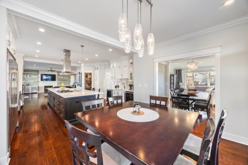 651 Chapman Avenue, Coquitlam, BC 