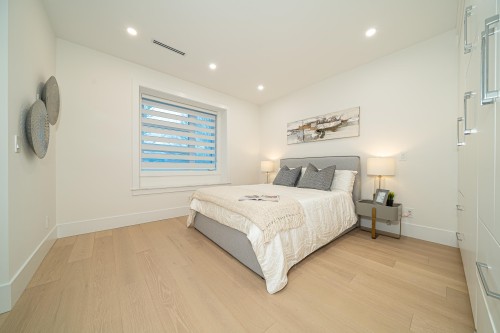 1-4210 Union Street, Burnaby, BC 