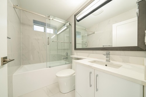 1-4210 Union Street, Burnaby, BC 