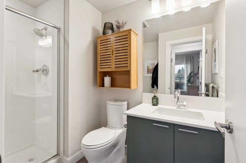 403-1330 Marine Drive, North Vancouver, BC 