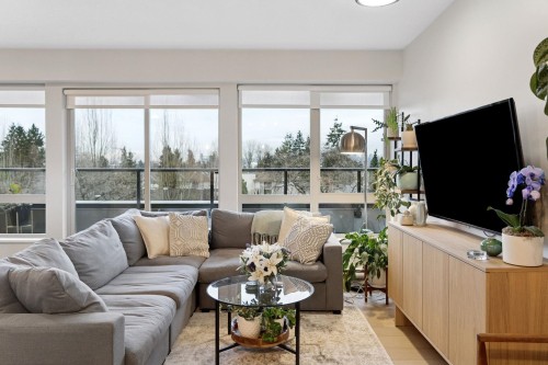 403-1330 Marine Drive, North Vancouver, BC 