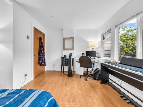 3025 2Nd Avenue W, Vancouver, BC 