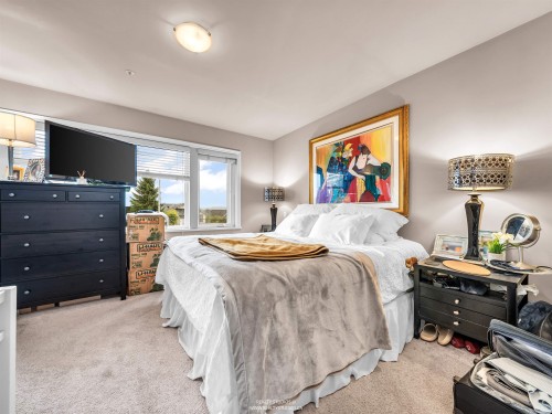 3025 2Nd Avenue W, Vancouver, BC 