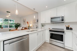 3223-2180 Kelly Avenue  Port Coquitlam, BC V3C 0S4