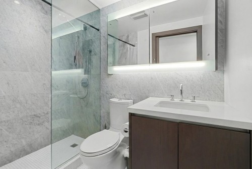 608-68 Smithe Street, Vancouver, BC 