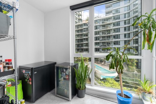 608-68 Smithe Street, Vancouver, BC 